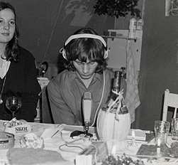 Ruud Stammis leest nieuws, Sabien Parigger luistert